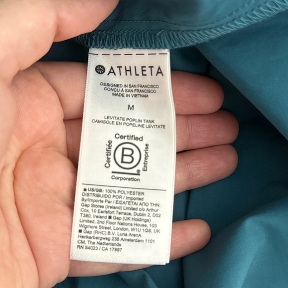 Athleta Levitate Poplin Tank - Picture 8 of 9